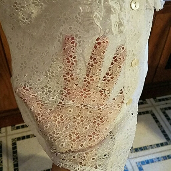 Express Lace top - Picture 2 of 2