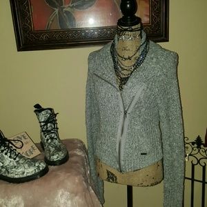 Abercrombie and Fitch Zip sweater