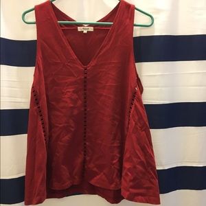 Flowy Tank for sale!!