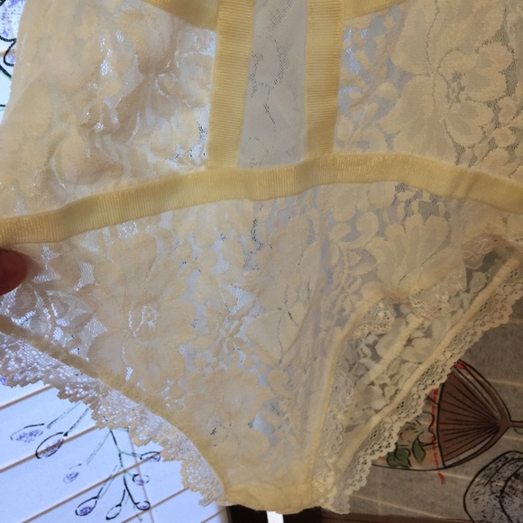 SOLD  leotard - Picture 2 of 5