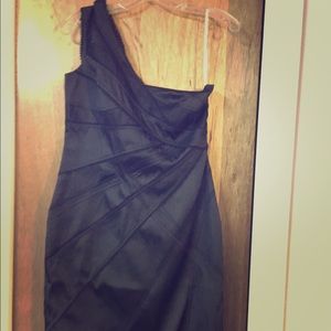 One should black Karen Millen Dress