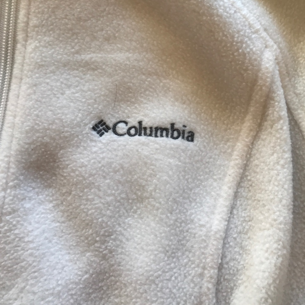 SOLD*****Columbia women's jacket. - Picture 2 of 3