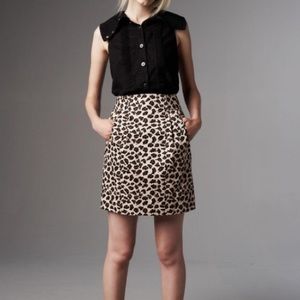Marc by Marc Jacobs leopard print skirt w/ pockets