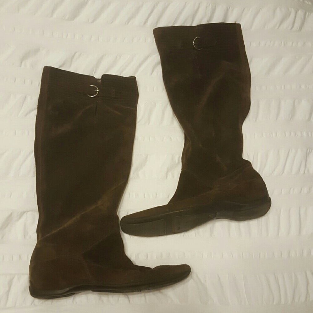 Nine West brown suede boots