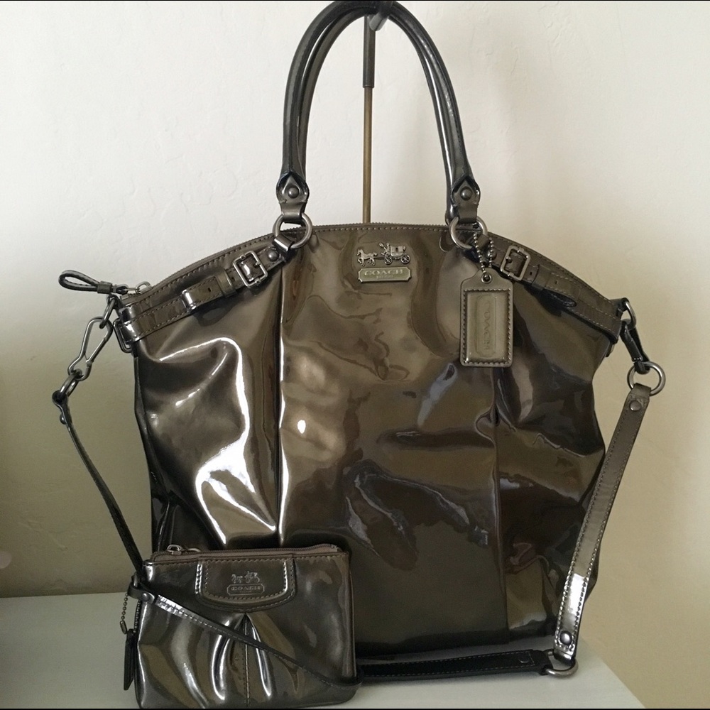 Coach Patent Leather Lindsey & Wristlet