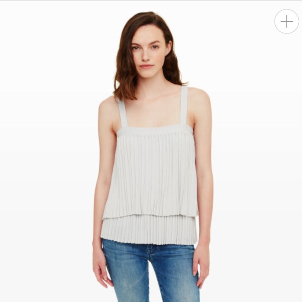 Club Monaco Aberdeena Pleated Sweater Tank. Small.