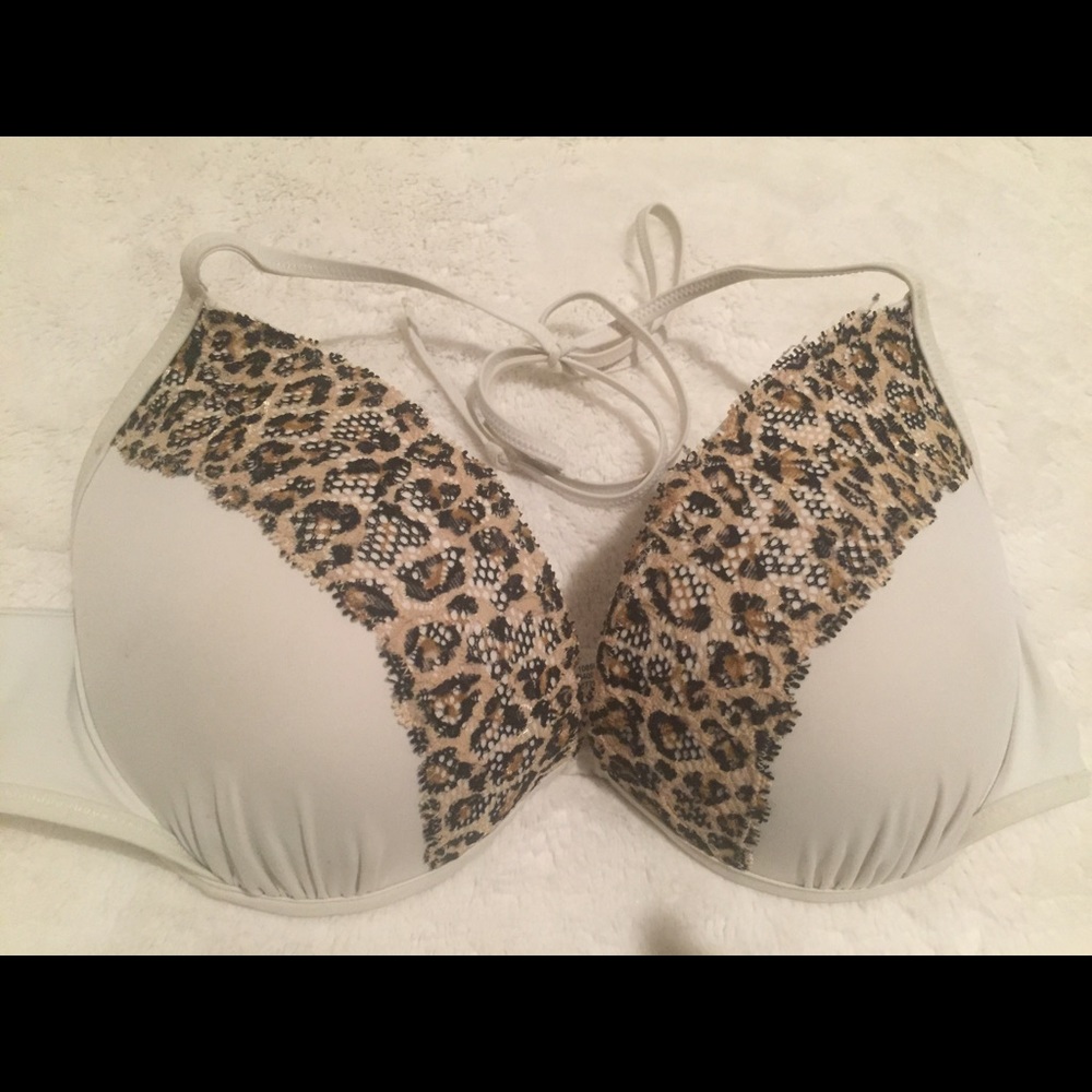 Push up bikini top