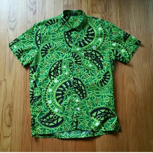 AA Short Sleeve Button Up - Picture 1 of 2