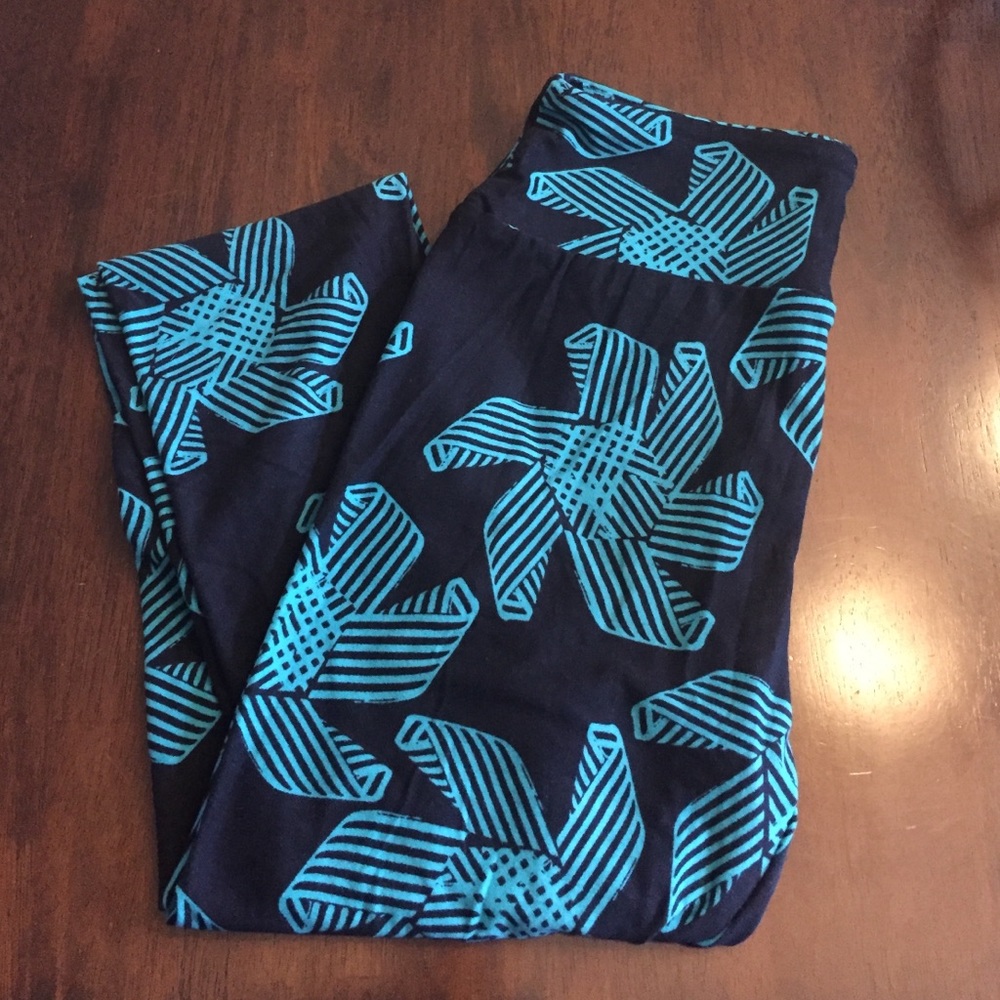 LuLaRoe O/S leggings NWT