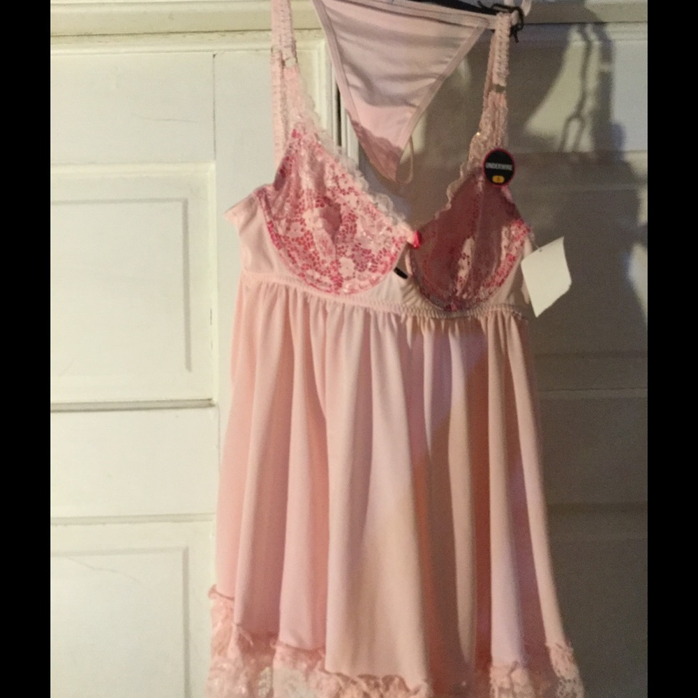 Rene Rofe  Lingerie size small pink