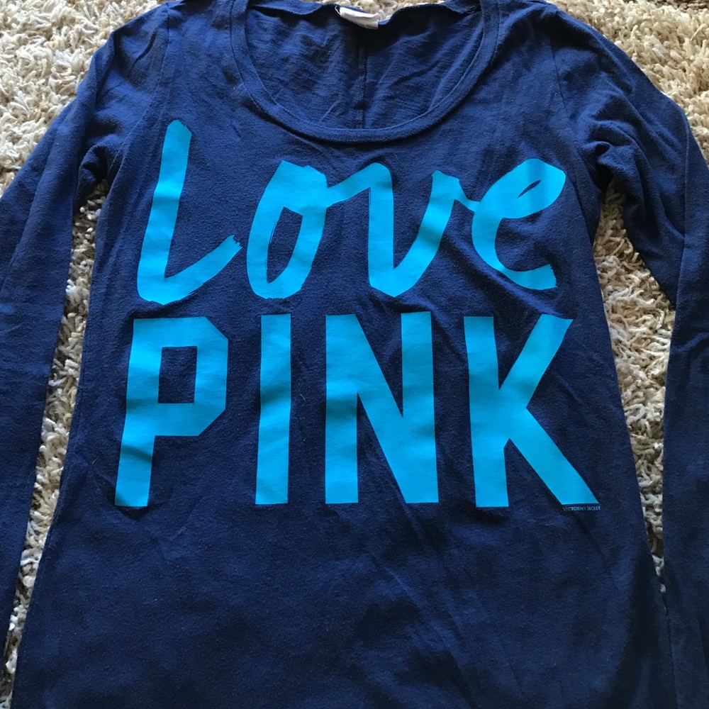 Long sleeve Love Pink sweater/tee