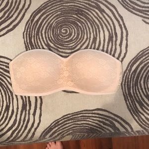 Bandeau padded bra. Strapless