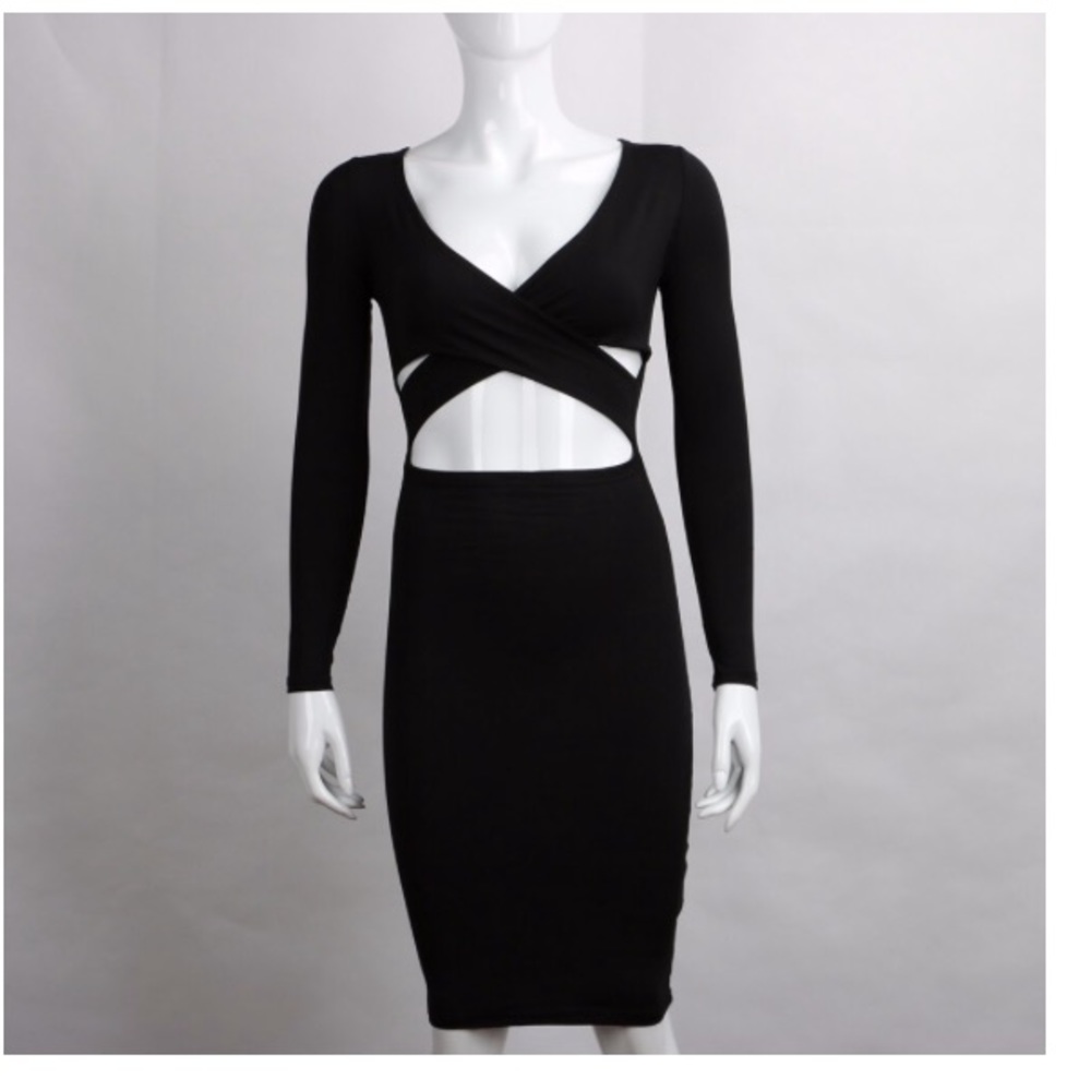 JUST IN! Bodycon Hollow Out Dress - Picture 2 of 4