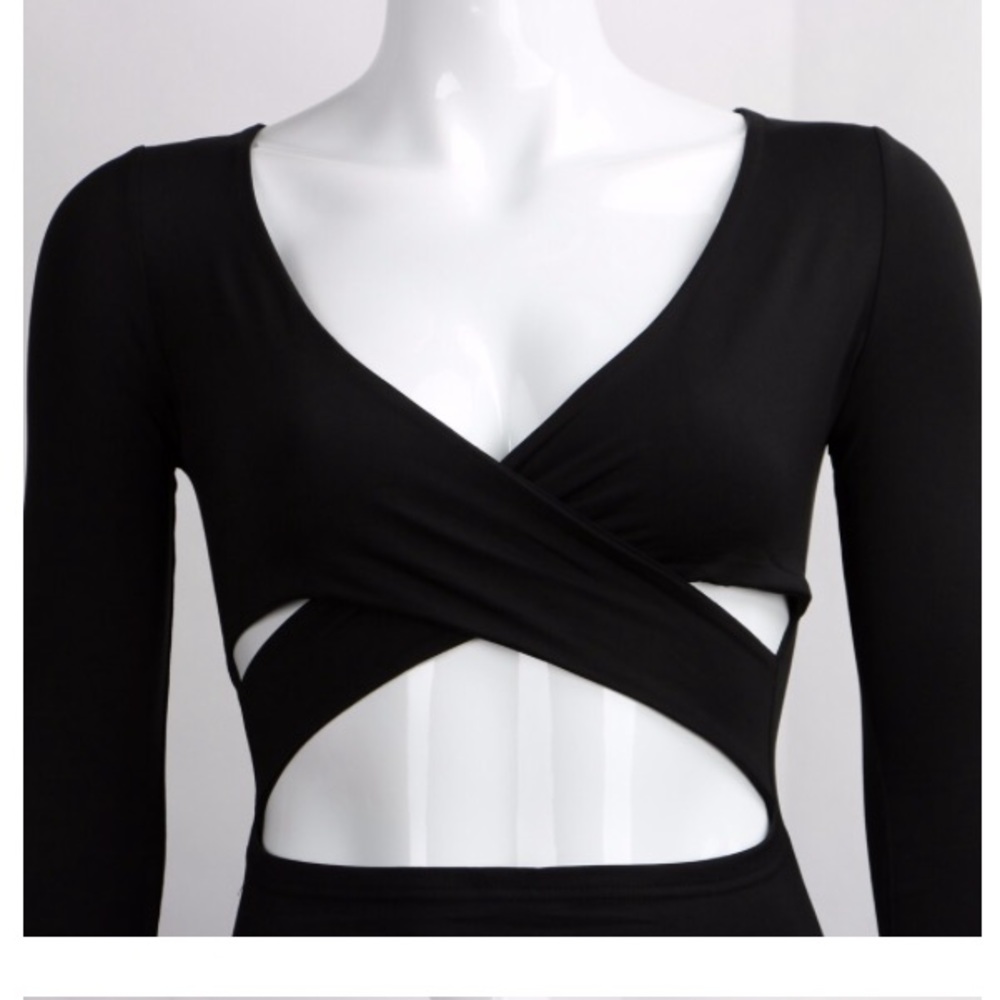 JUST IN! Bodycon Hollow Out Dress - Picture 4 of 4