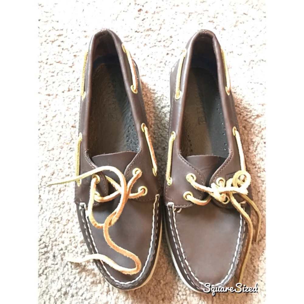 Brown leather Sperry's