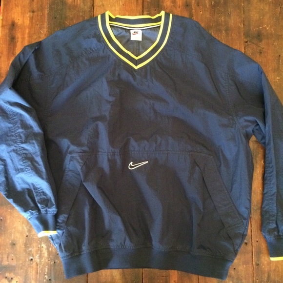 vintage nike sweater white