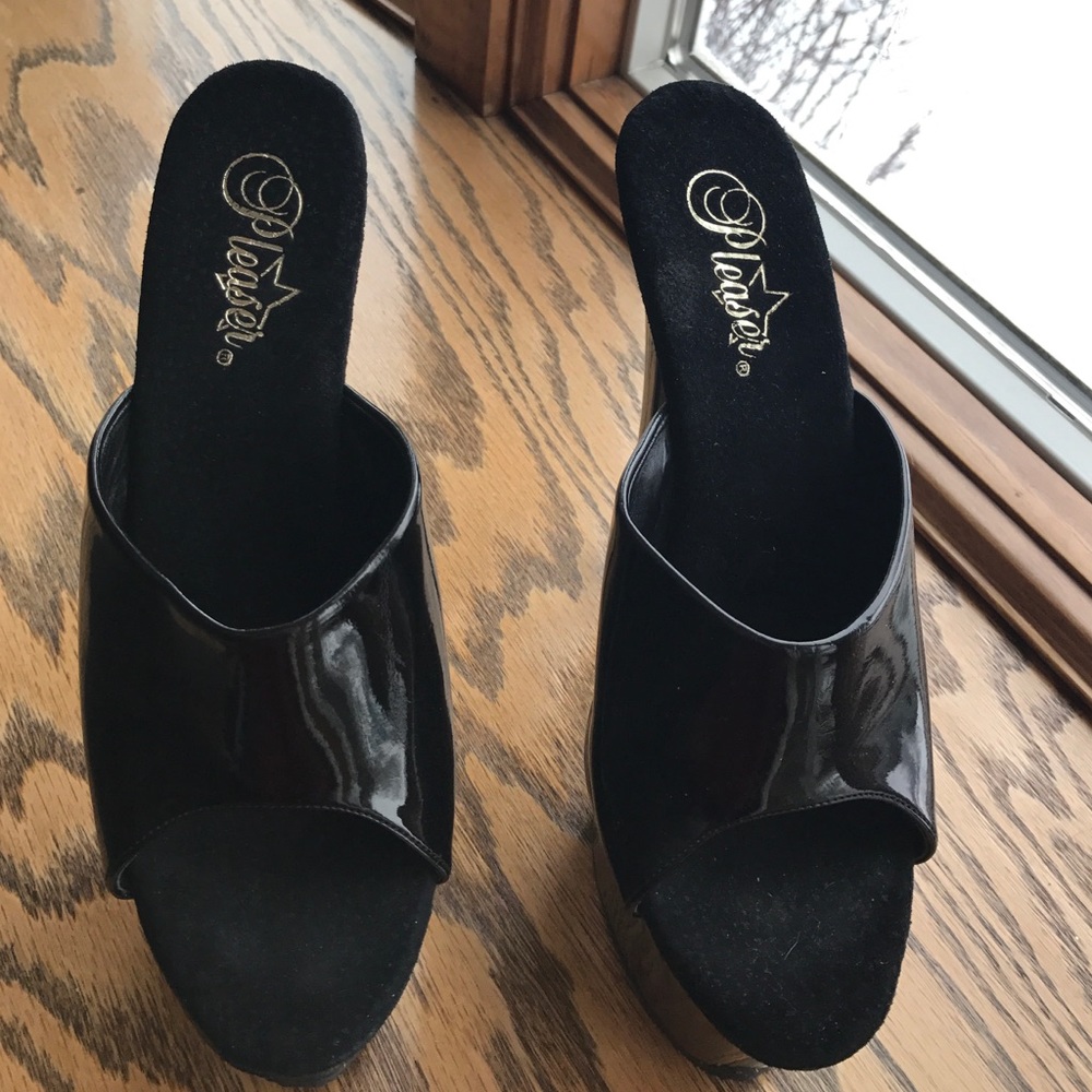 Pleaser Shoes
