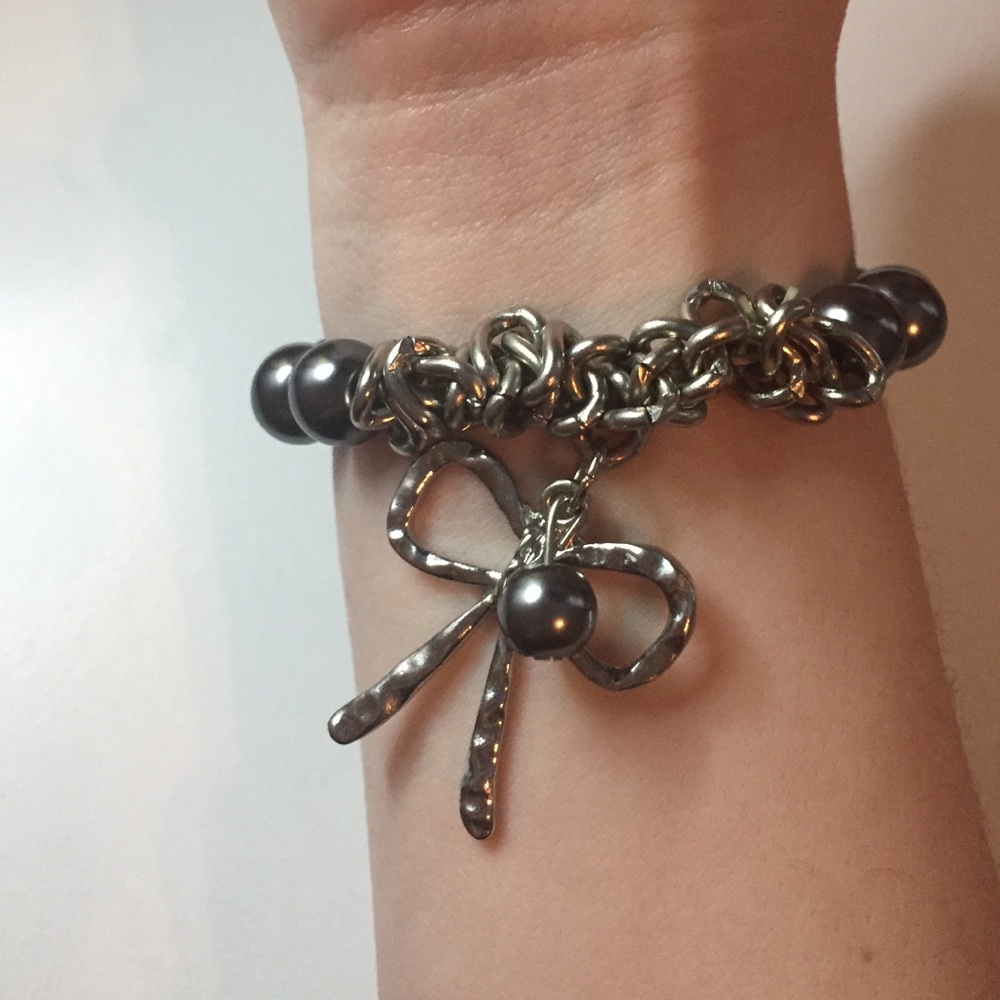 Bow Bracelet
