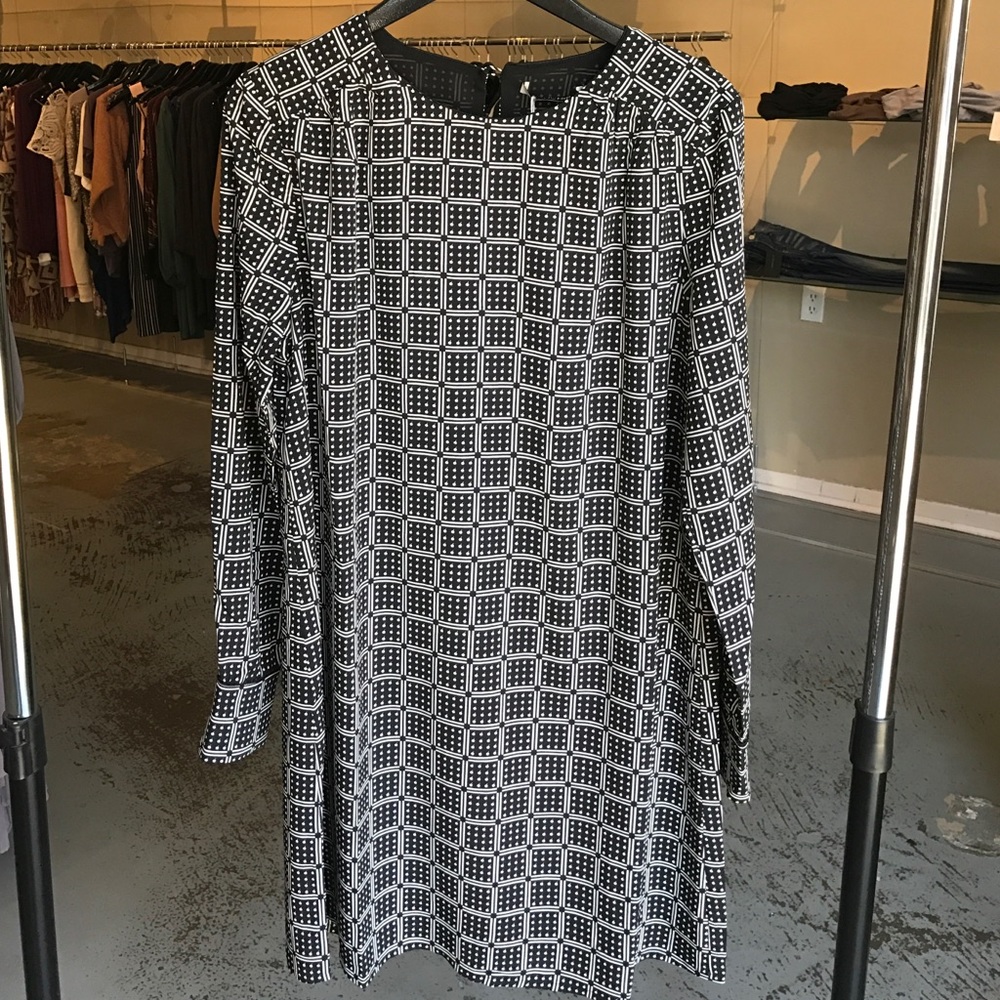Printed shift dress