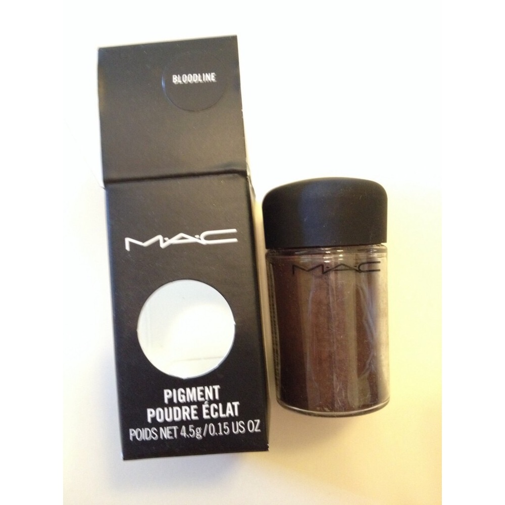 MAC Cosmetics Pigment in Bloodline