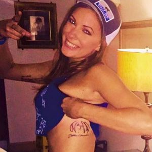 Meet your Posher, Adrienne