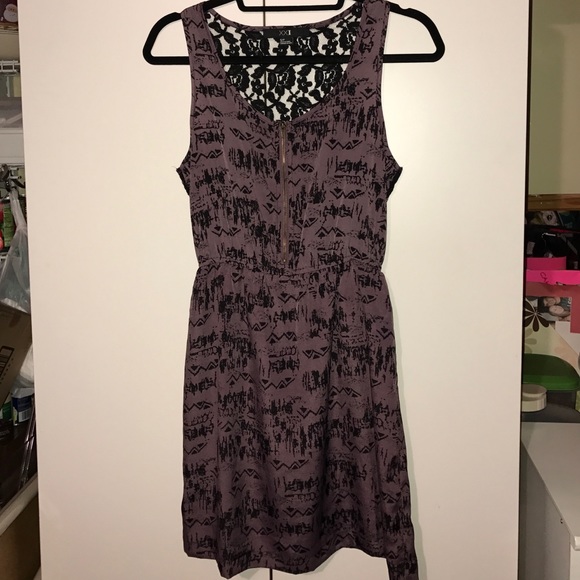 Purple and black dress with lace back - Picture 3 of 4