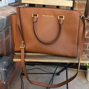 Michal Kors Selma Satchel