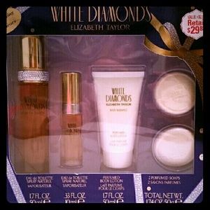 Elizabeth Taylor White Diamonds Perfume Set