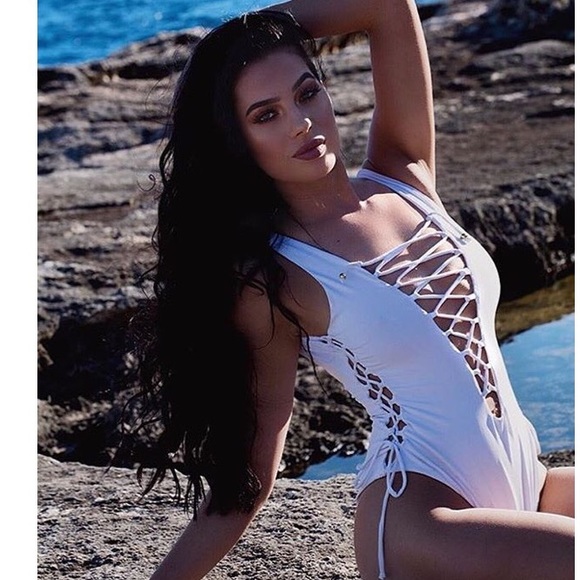 NEW! White Lace-up Monokini and Bodysuit - Picture 3 of 7