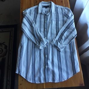 Banana Republic Boyfriend shirt