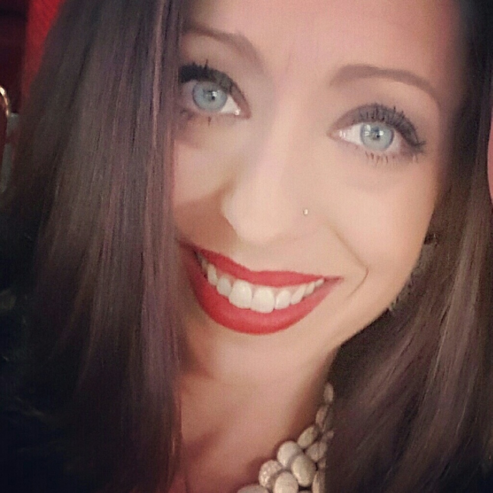 Meet your Posher, Stephanie