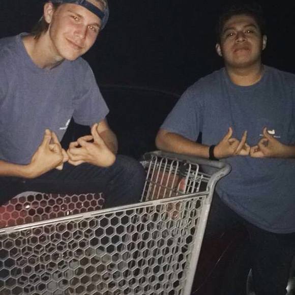 Meet your Posher, Axel - Picture 1 of 1