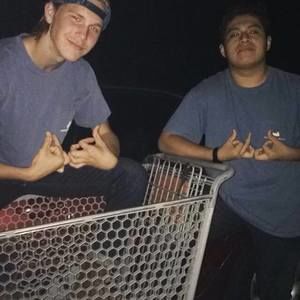 Meet your Posher, Axel