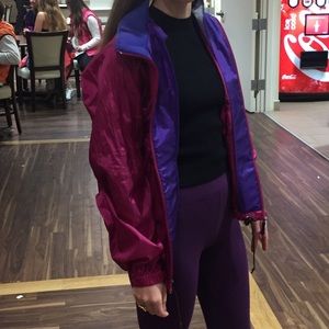 Vintage 80s windbreaker!!