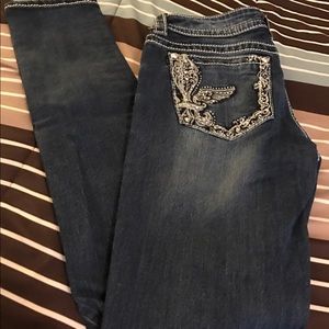 Miss Me skinny jeans size 28