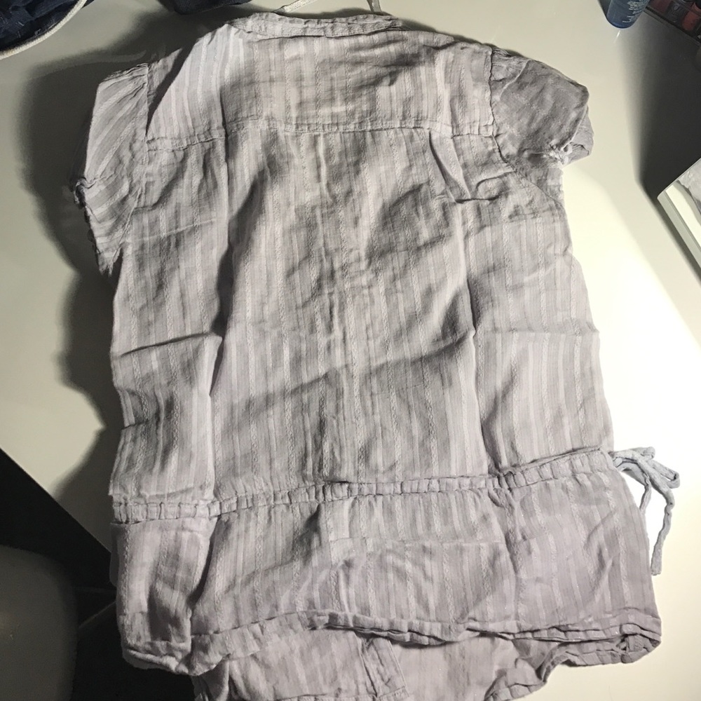 Grey top - Picture 3 of 3