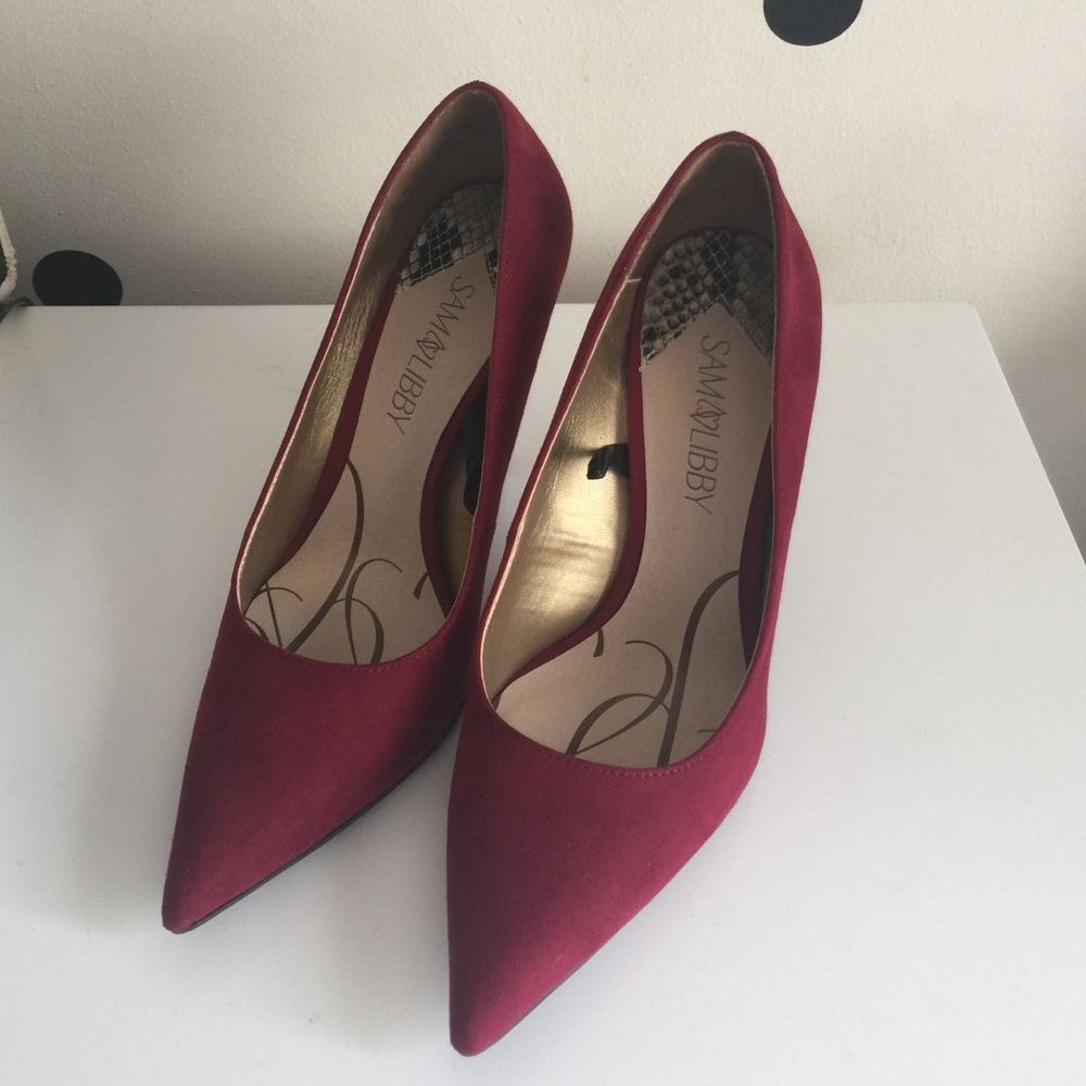 Burgundy suede pumps