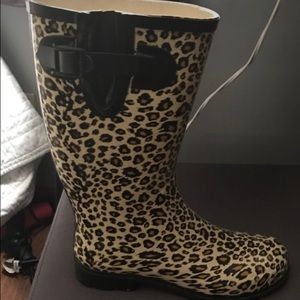cheetah print rain boots