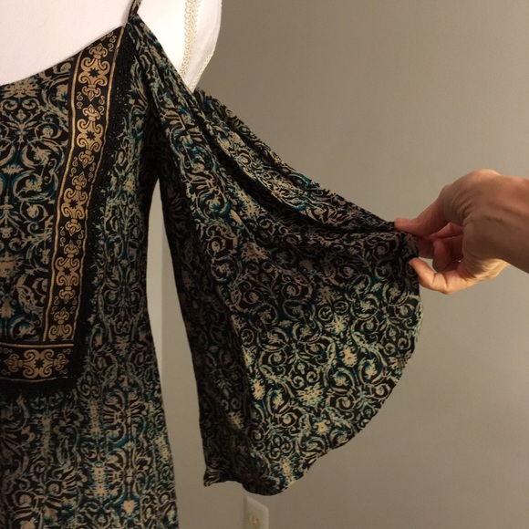 🎊❤️SOLD🎊❤️Lucy Love Boho Chic long Top - Picture 2 of 4