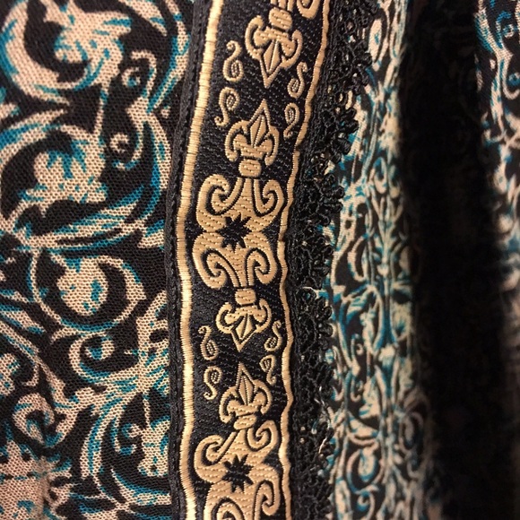 🎊❤️SOLD🎊❤️Lucy Love Boho Chic long Top - Picture 3 of 4