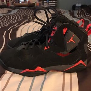 Jordan's size 7 in women