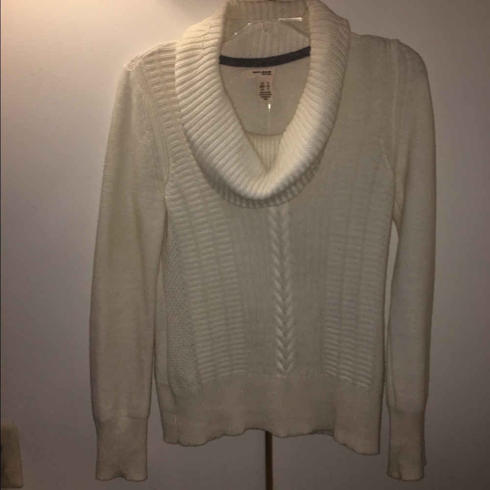 Cowl neck off white long sleeve shirt