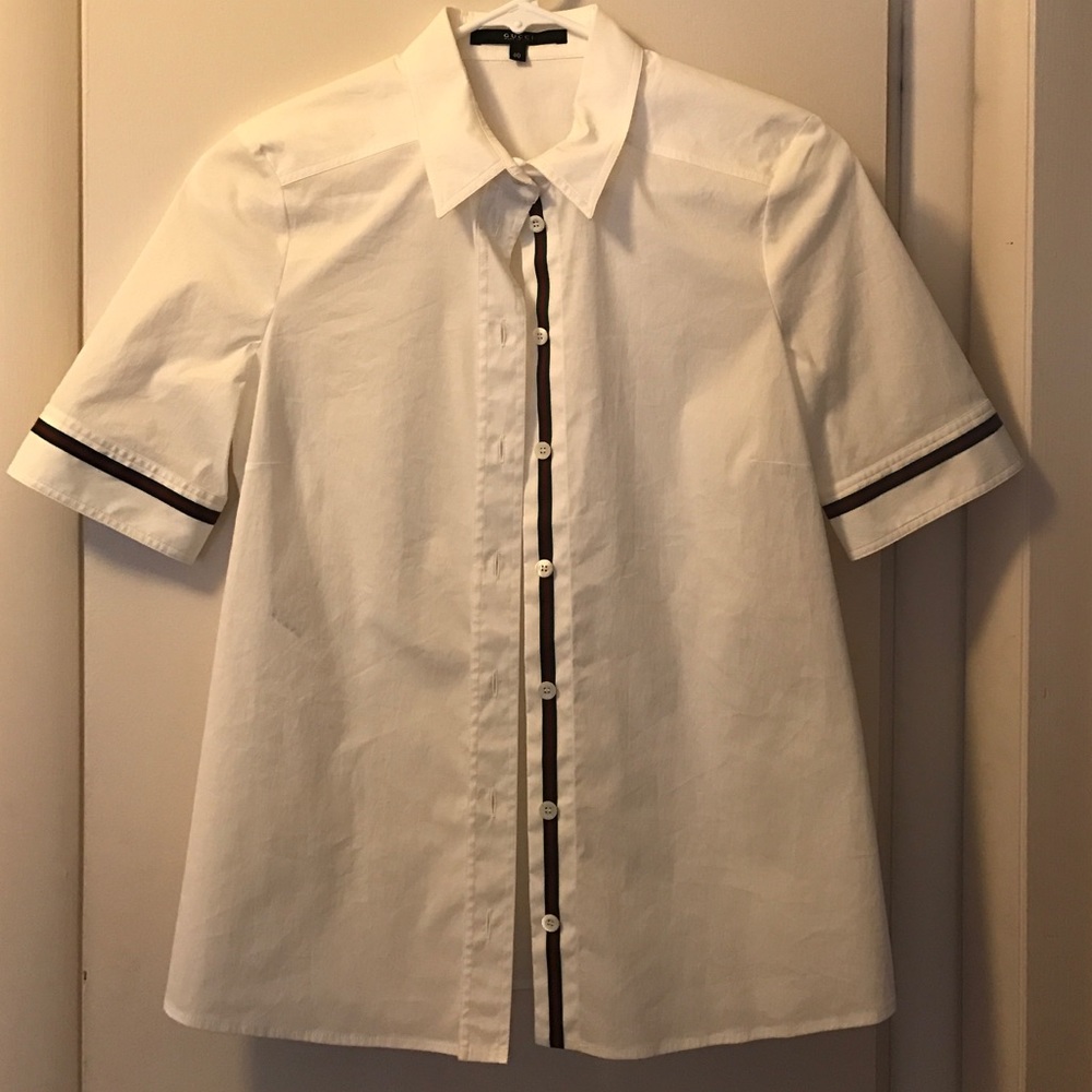 Gucci collared shirt. Size 40.