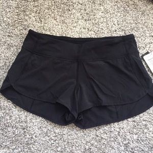 Lululemon Speed Shorts, Black Size 6