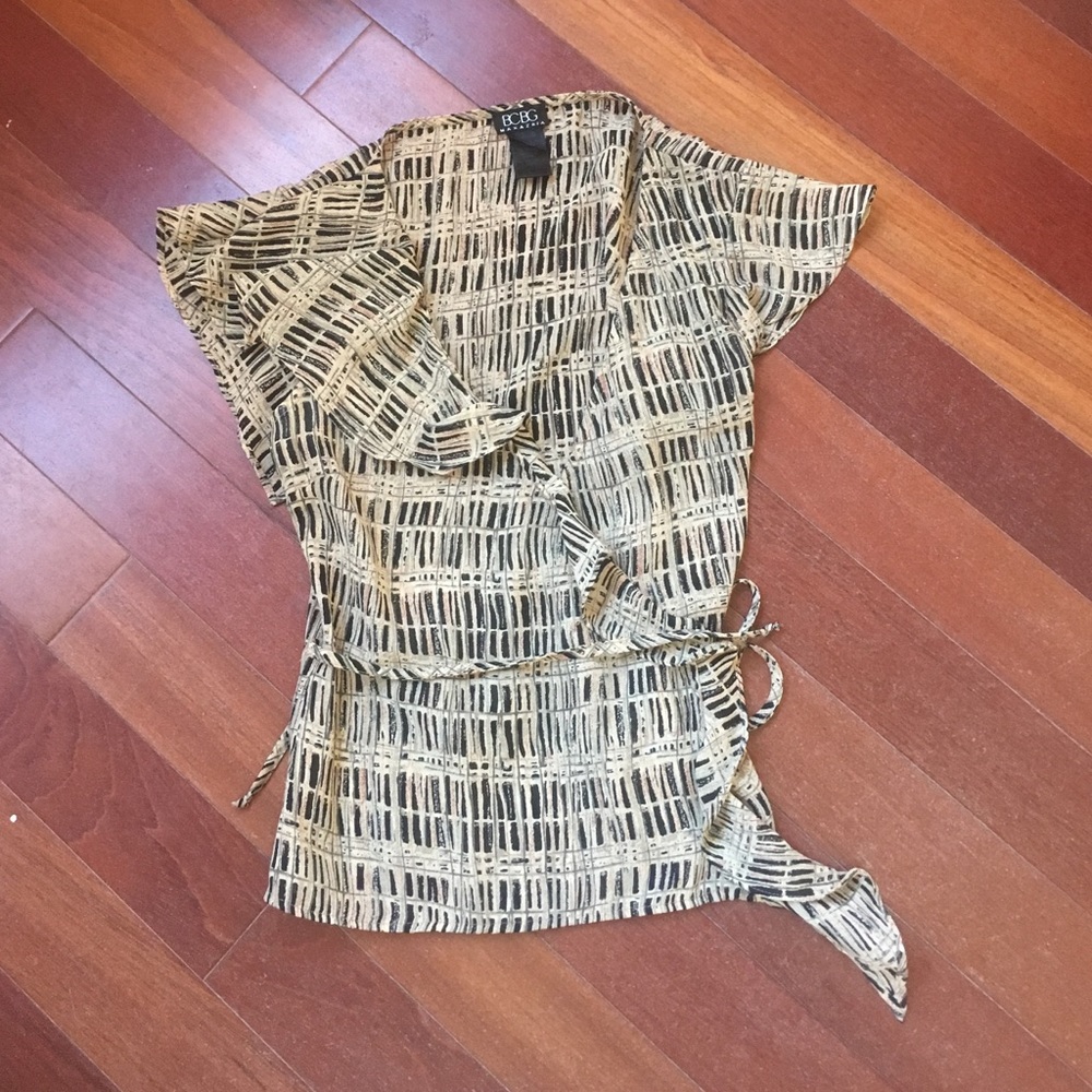 Wrap around blouse with ruffle