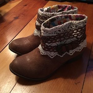 Cowboy Booties!