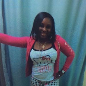 Meet your Posher, Akosua