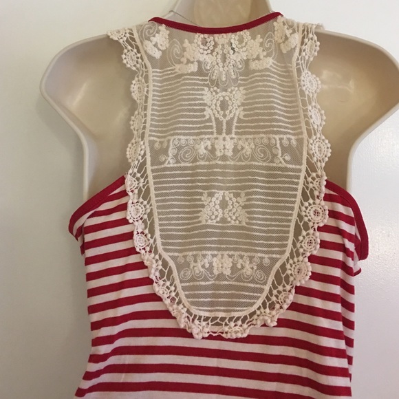 EYELASH Red and White Striped ruffled tank - Picture 3 of 4