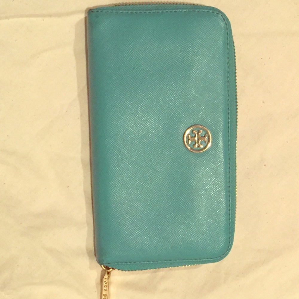 Authentic teal tory burch wallet.