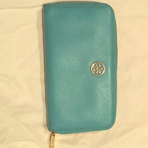 Authentic teal tory burch wallet.